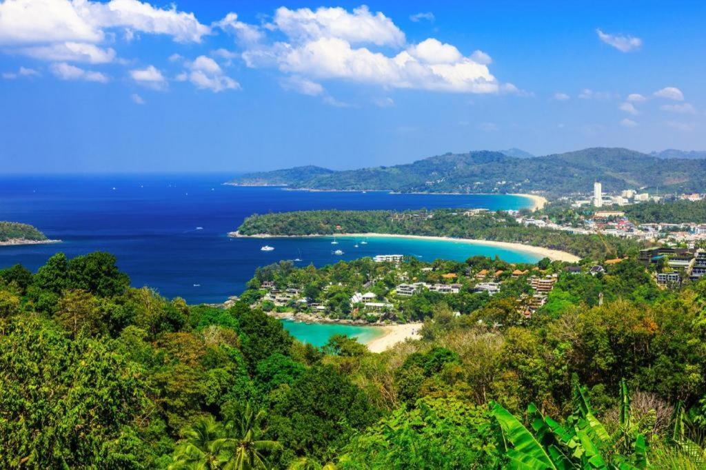 فندق كومفي إم يو دين باتونج فوكيت Patong المظهر الخارجي الصورة